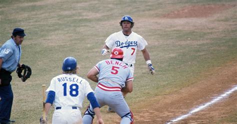 MLB Reacts: Biggest rivals of the Cincinnati Reds.